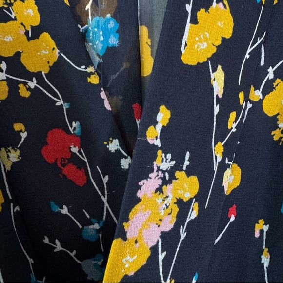 EQUIPMENT Silk Chiffon Vivienne Wrap Effect Floral Midi Dress Black Size 8 - Picture 9 of 15